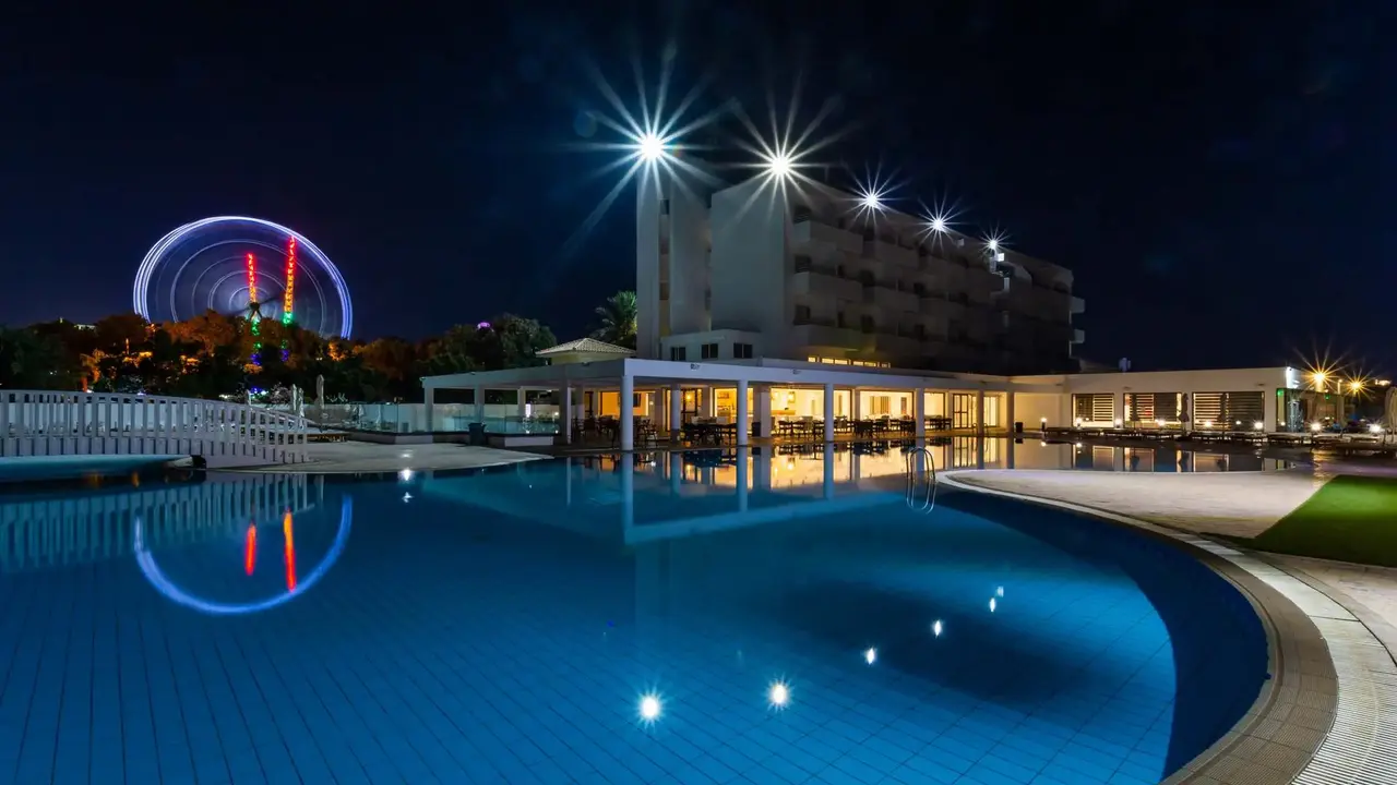 Pierre Anne Beach Hotel