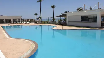 Pierre Anne Beach Hotel
