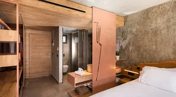 PILOT AMPHORA BOUTIQUE HOTEL