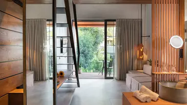 PILOT AMPHORA BOUTIQUE HOTEL