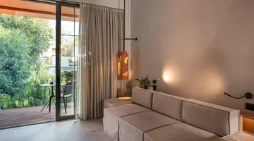 PILOT AMPHORA BOUTIQUE HOTEL