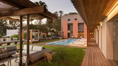 PILOT AMPHORA BOUTIQUE HOTEL
