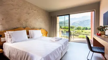 PILOT AMPHORA BOUTIQUE HOTEL