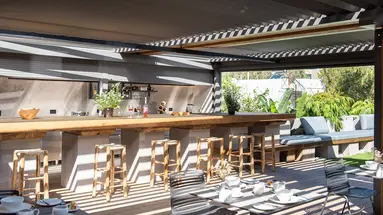 PILOT AMPHORA BOUTIQUE HOTEL