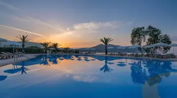 Pilot Beach Resort