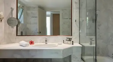 Pilot Beach Resort