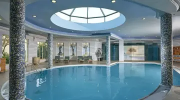 Pilot Beach Resort
