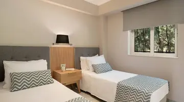 PILOT BEACH RESORT