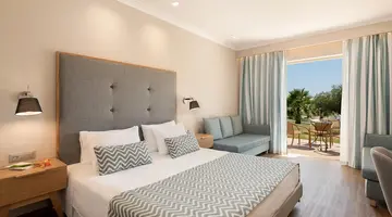 Pilot Beach Resort