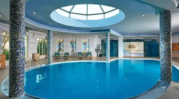 Pilot Beach Resort
