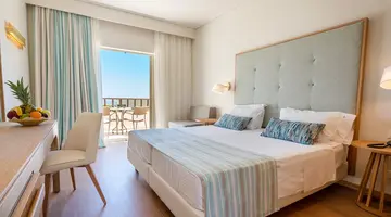 Pilot Beach Resort