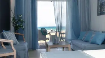 Pilot Beach Resort