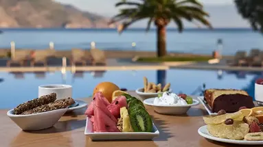 Pilot Beach Resort