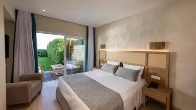 Pilot Beach Resort