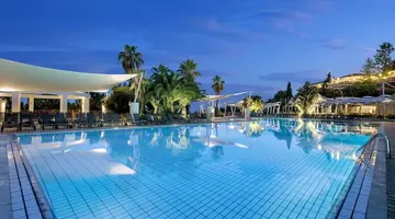 Pine Bay Holiday Resort