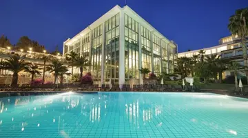 PINE BAY HOLIDAY RESORT