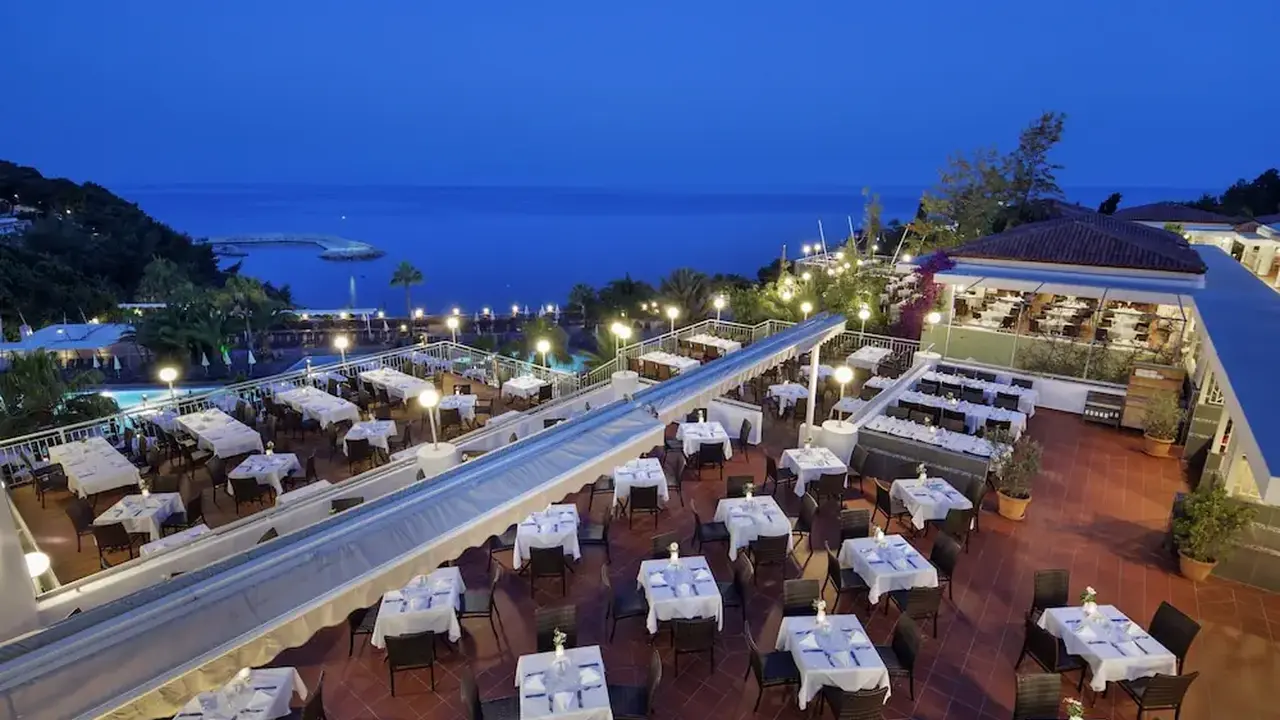 Pine Bay Holiday Resort