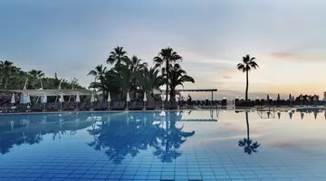 Pine Bay Holiday Resort
