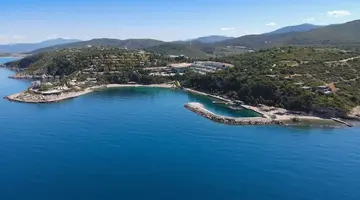 Pine Bay Holiday Resort