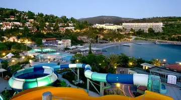 Pine Bay Holiday Resort