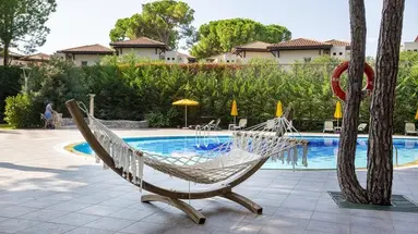 PINE BEACH BELEK