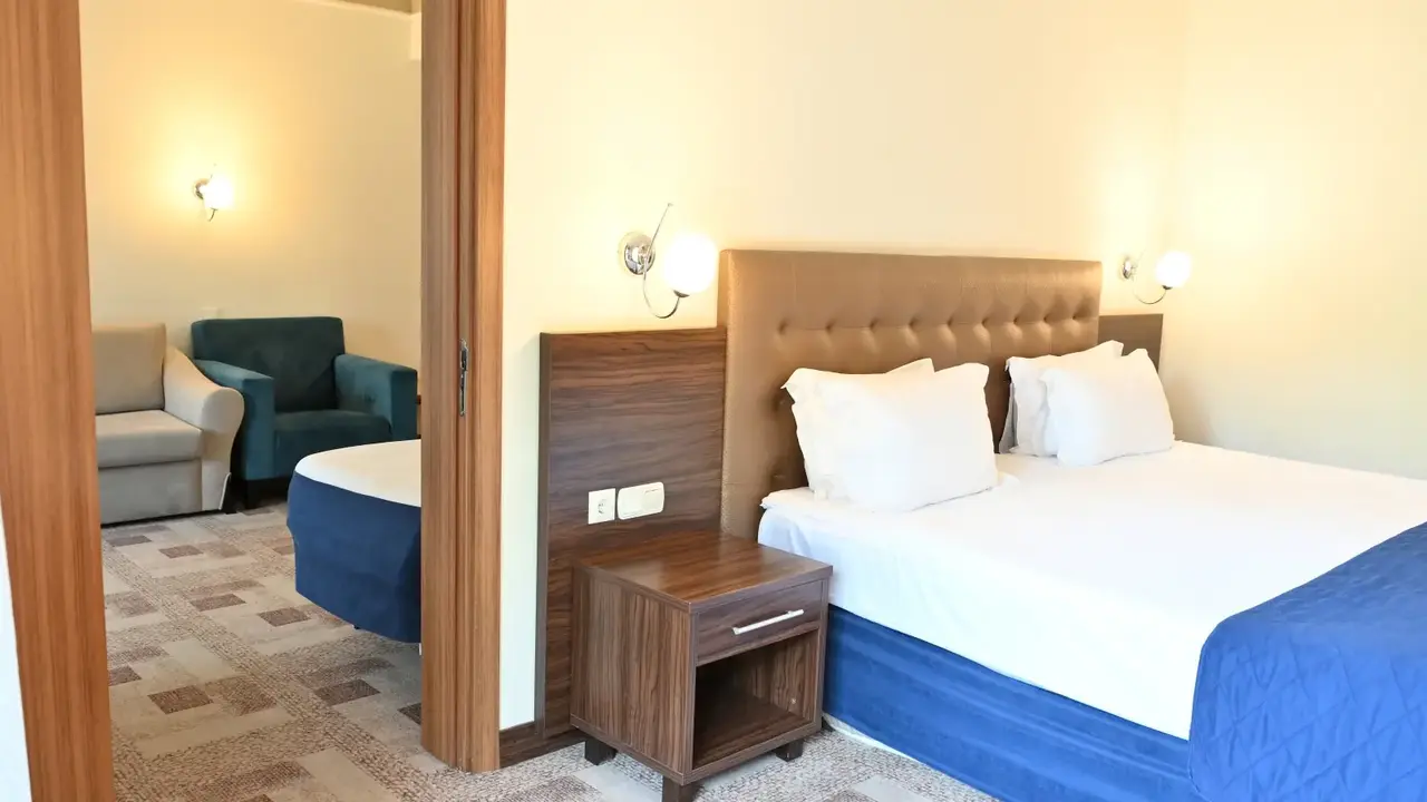 PINE BEACH BELEK