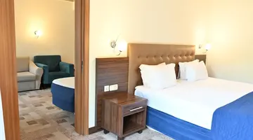 PINE BEACH BELEK