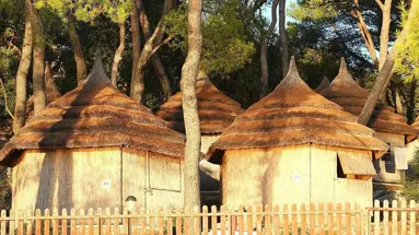 Pine Beach Pakostane - Bungalows