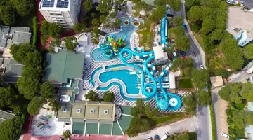 Pine Beach Resort