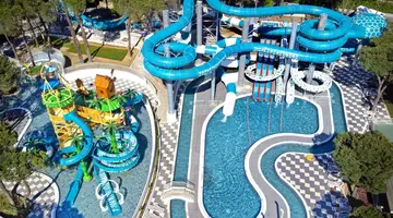 Pine Beach Resort