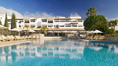 Pine Cliffs Hotel, a Luxury Collection Resort