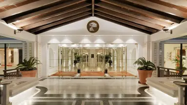 Pine Cliffs Hotel, a Luxury Collection Resort
