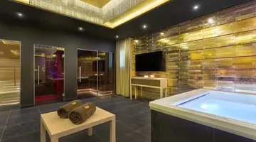 Pine Cliffs Ocean Suites, a Luxury Collection Resort & Spa