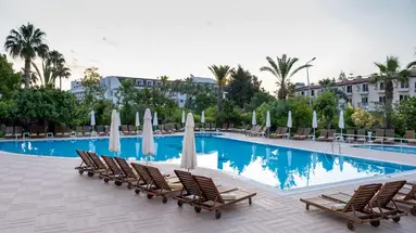 Pine House Hotel