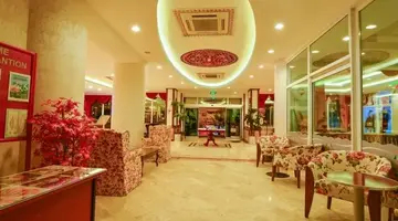 Pine House Hotel