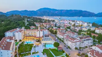 PINETA CLUB HOTEL