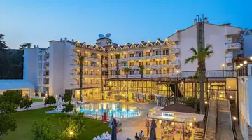 PINETA CLUB HOTEL
