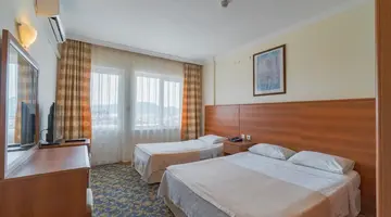 PINETA CLUB HOTEL