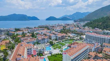 PINETA CLUB HOTEL