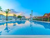 PINETA CLUB HOTEL
