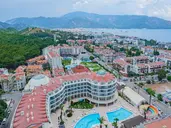PINETA PARK DELUXE HOTEL