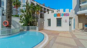 PINETA PARK DELUXE HOTEL