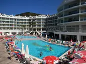 PINETA PARK DELUXE HOTEL