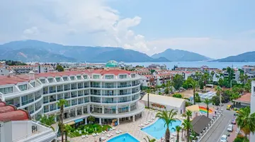PINETA PARK DELUXE HOTEL