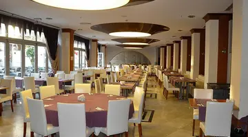 PINETA PARK DELUXE HOTEL