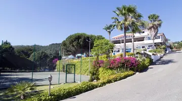 PINETA PETTO BIANCO VILLAGGIO