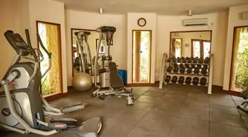 PINEWOOD BEACH RESORT AND SPA