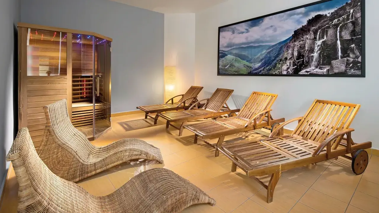 Pinia Hotel & Resort