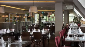 Pinia Hotel & Resort