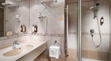 Pinia Hotel & Resort